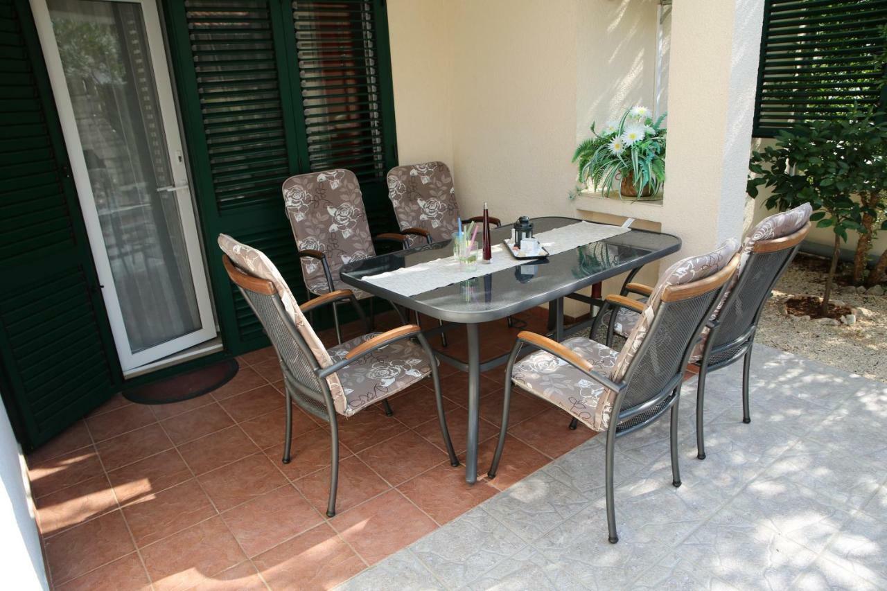 Apartman Alica Srima Vodice Luaran gambar