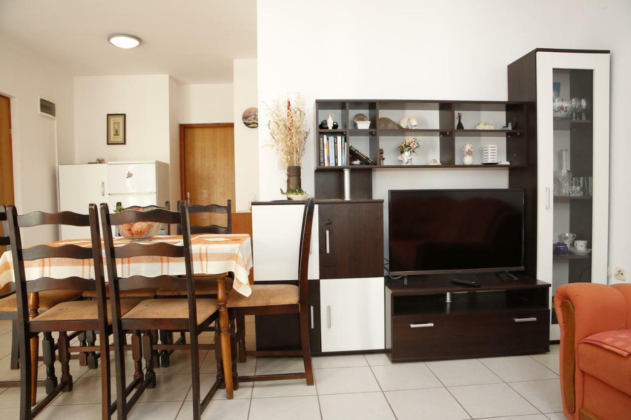 Apartman Alica Srima Vodice Luaran gambar