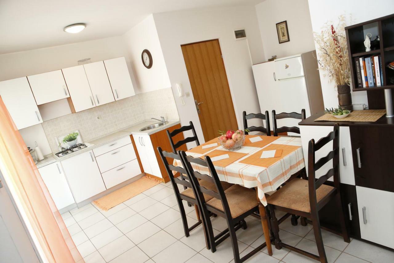 Apartman Alica Srima Vodice Luaran gambar