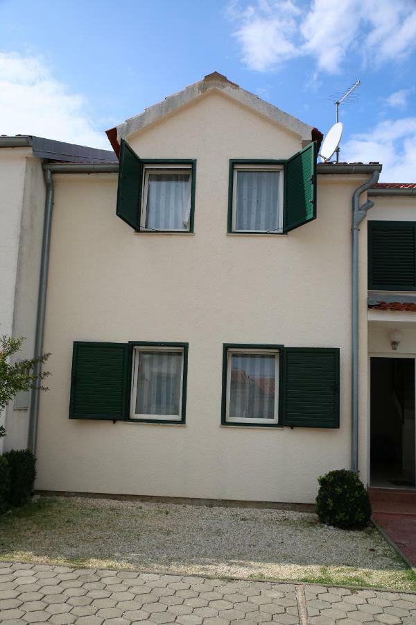Apartman Alica Srima Vodice Luaran gambar
