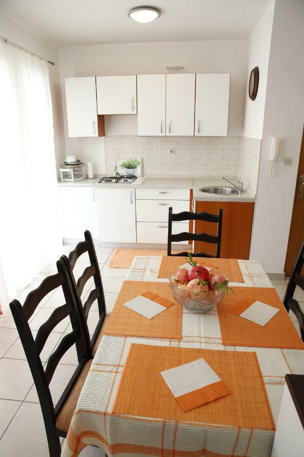 Apartman Alica Srima Vodice Luaran gambar